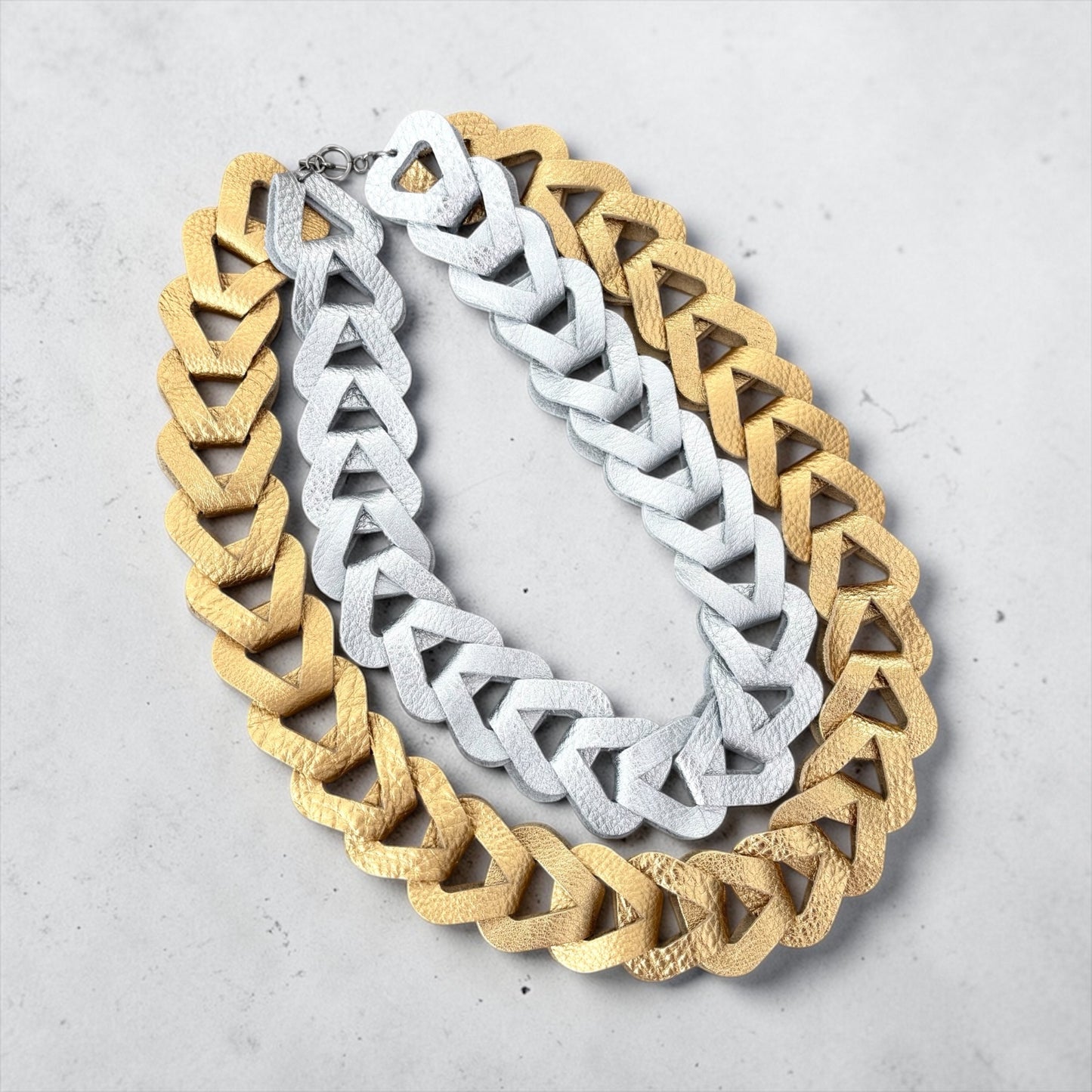 LEATHER LINKS NECKLACE