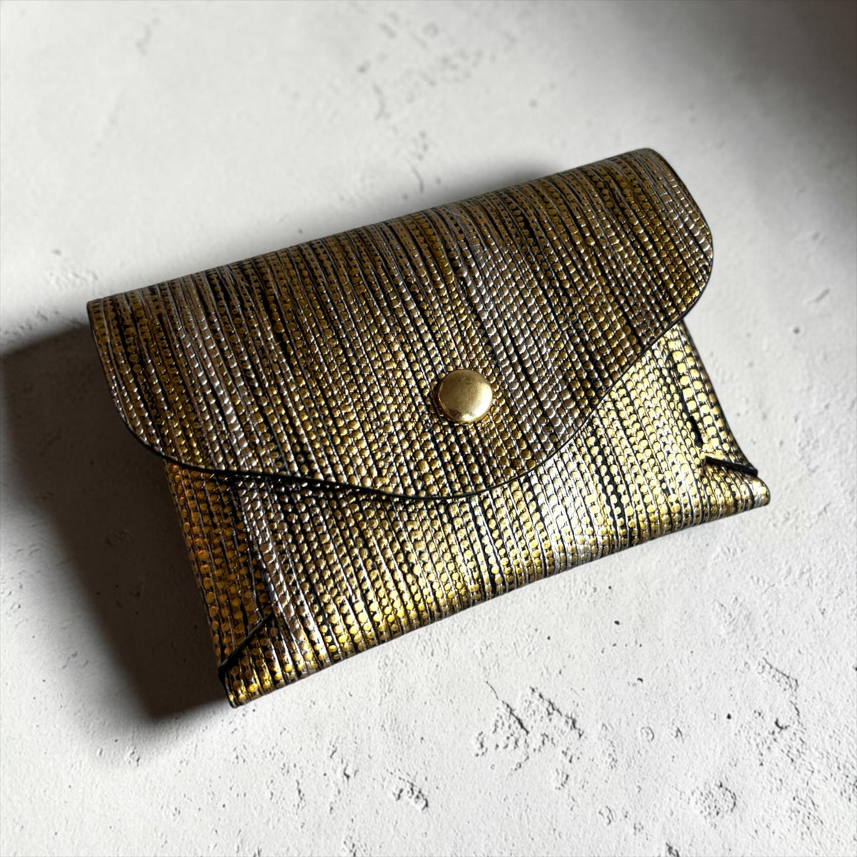 LEATHER CARD HOLDER