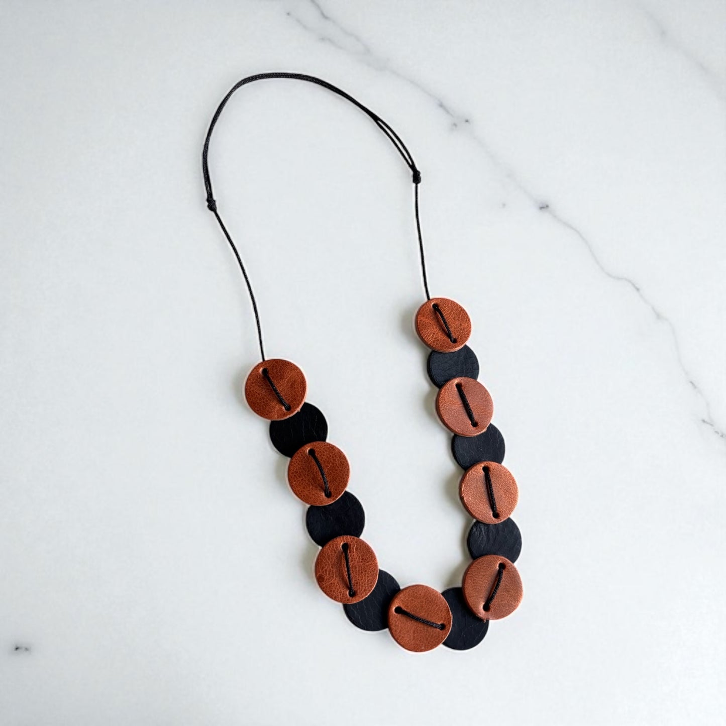GRECIA CIRCLES NECKLACE