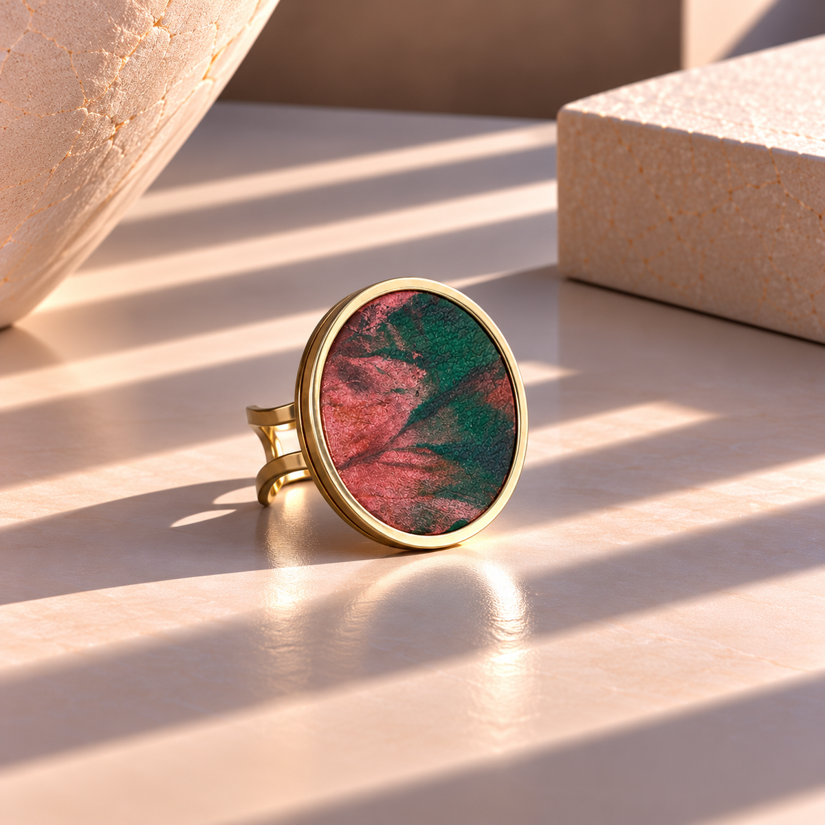 ROUND LEATHER RING