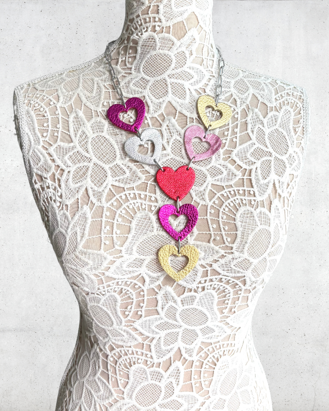 LEATHER HEARTS NECKLACE