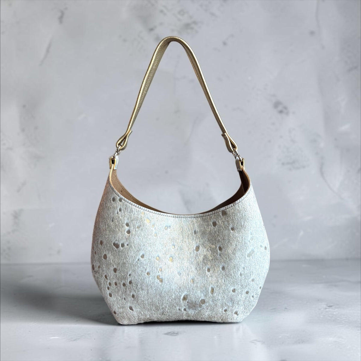 HAIR-ON HOBO BAG (MEDIUM SIZE)