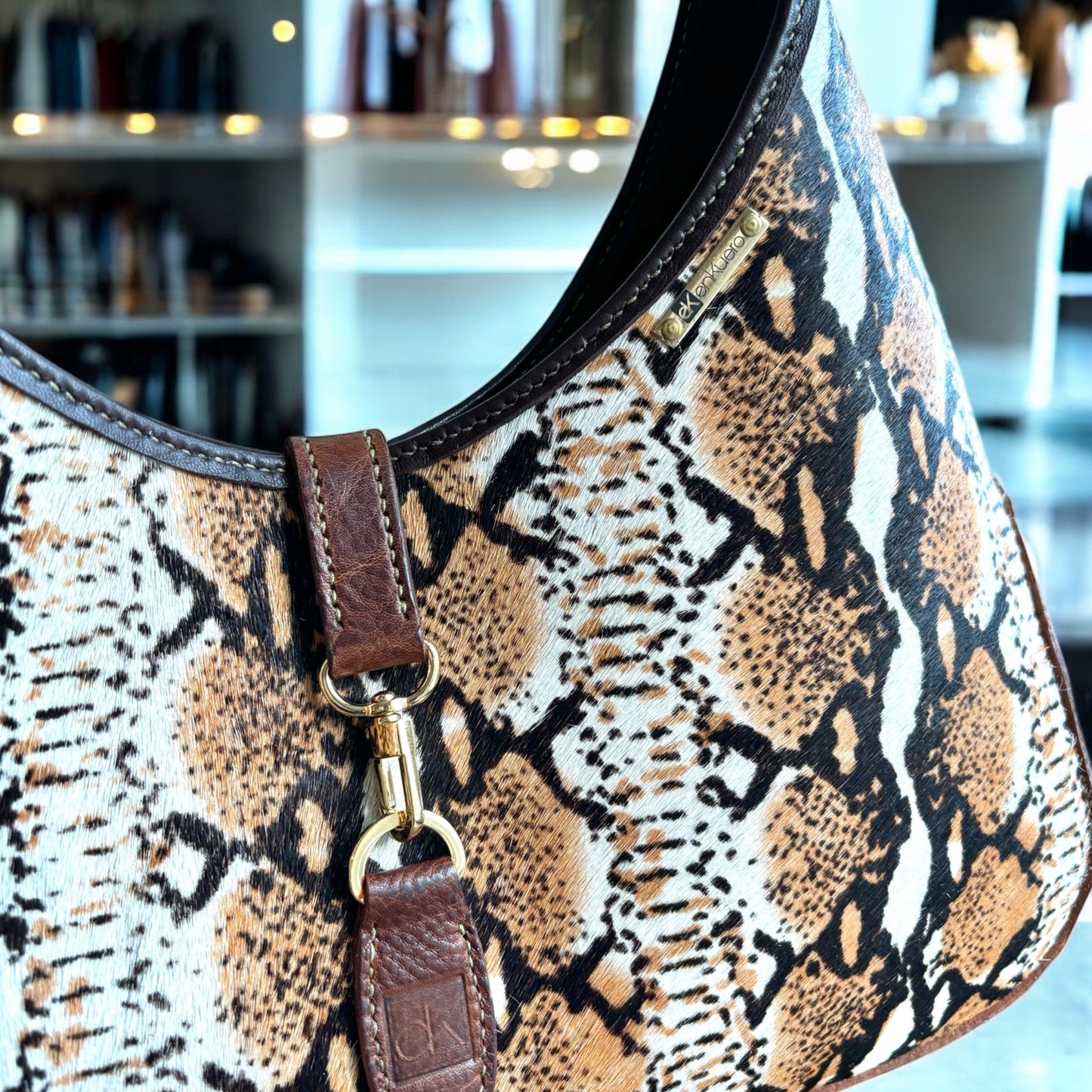 HOBO HAIR ON BAG