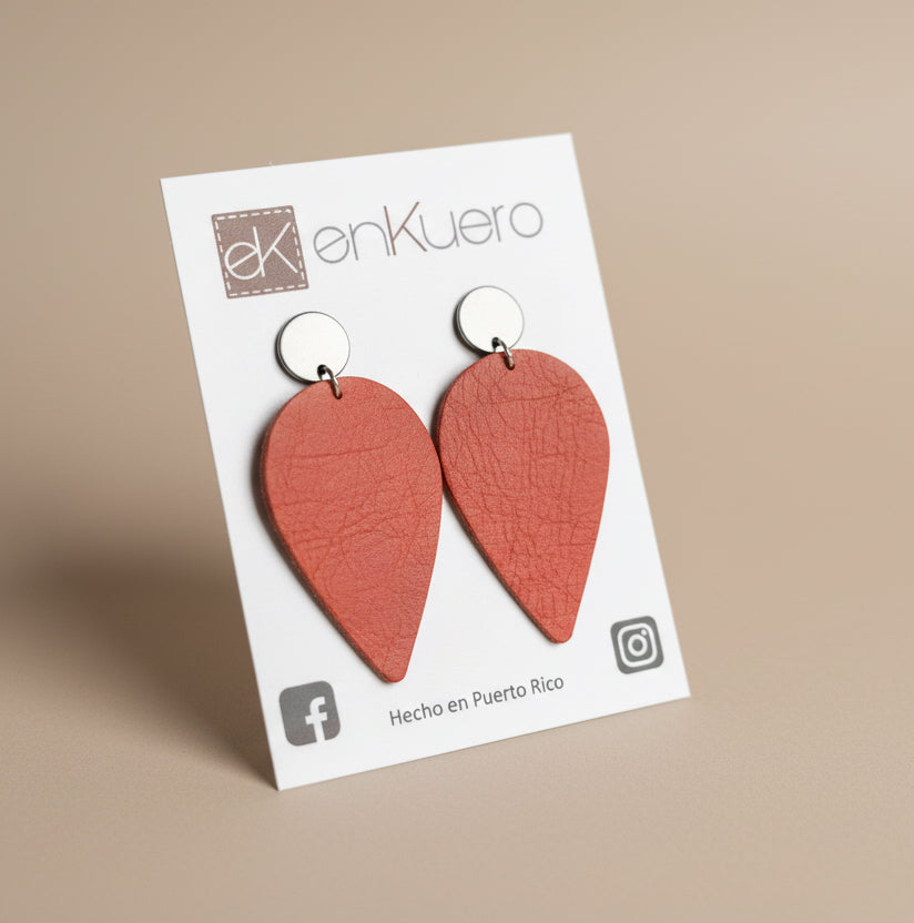 TEARDROP EARRINGS