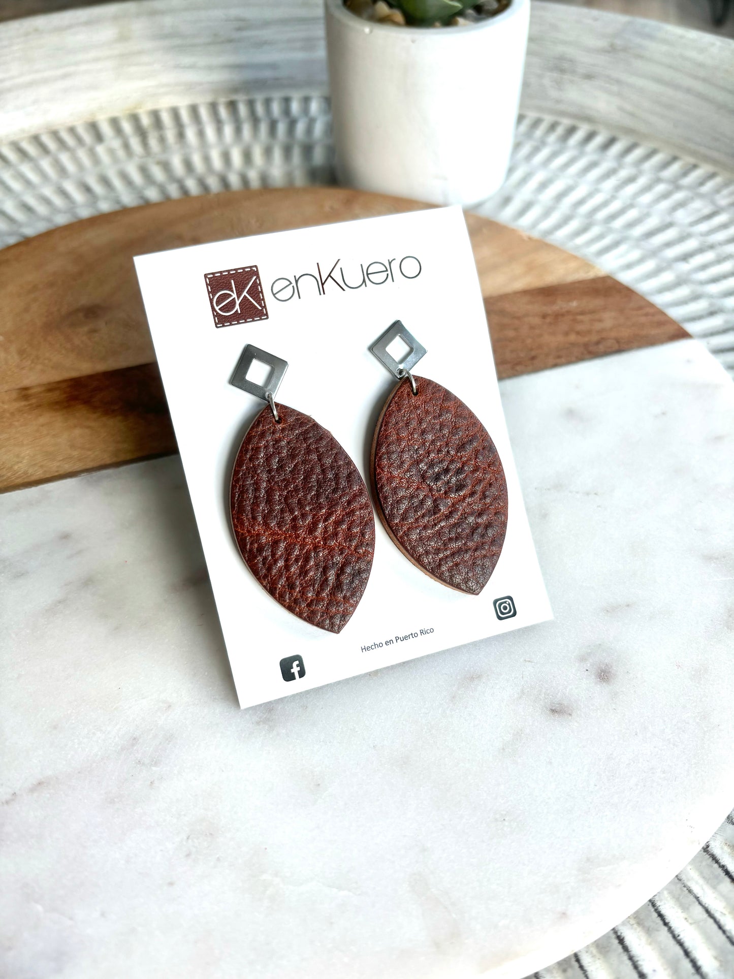LEAF EARRINGS