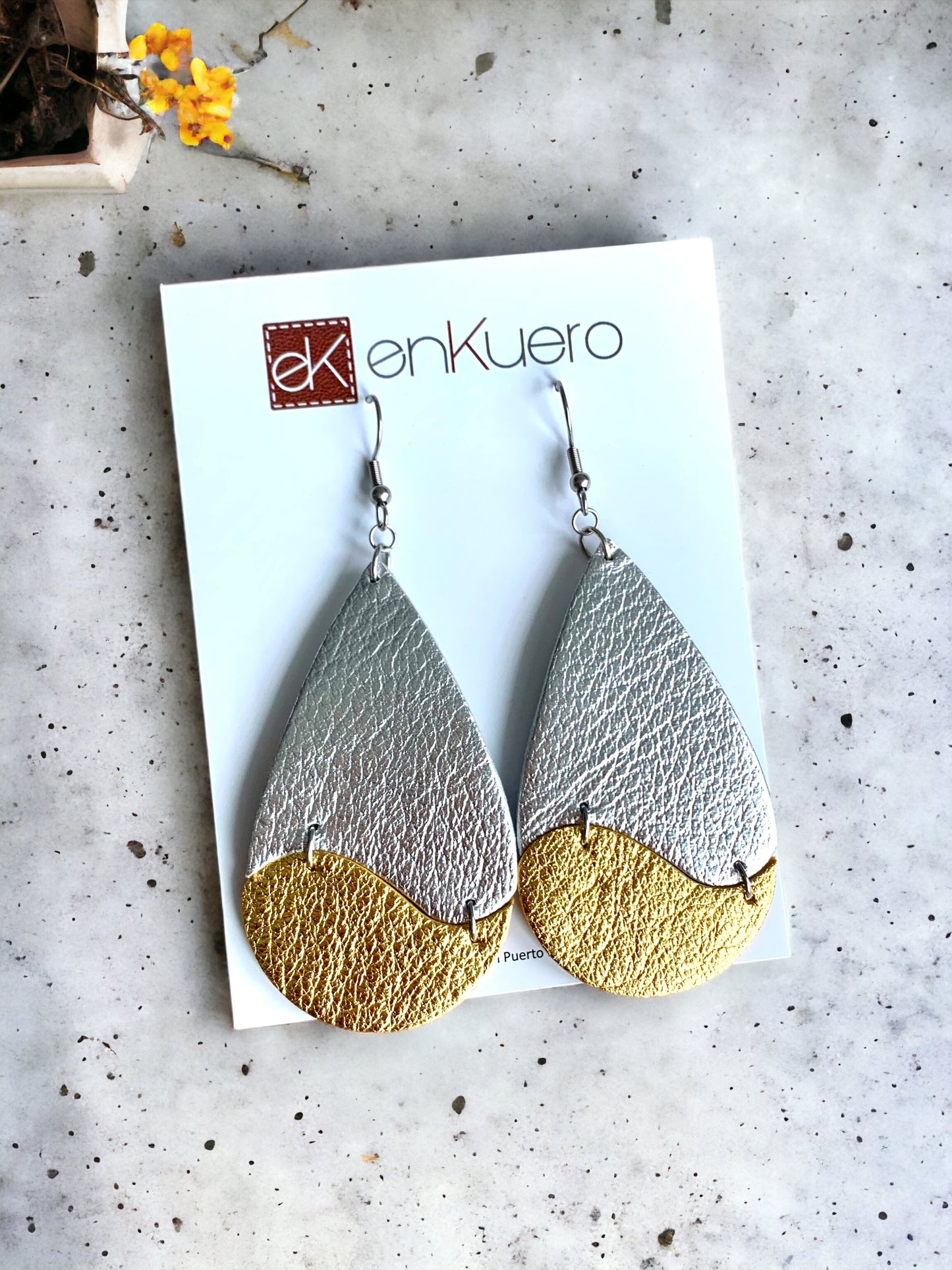 TWO TONE TEARDROP EARRINGS