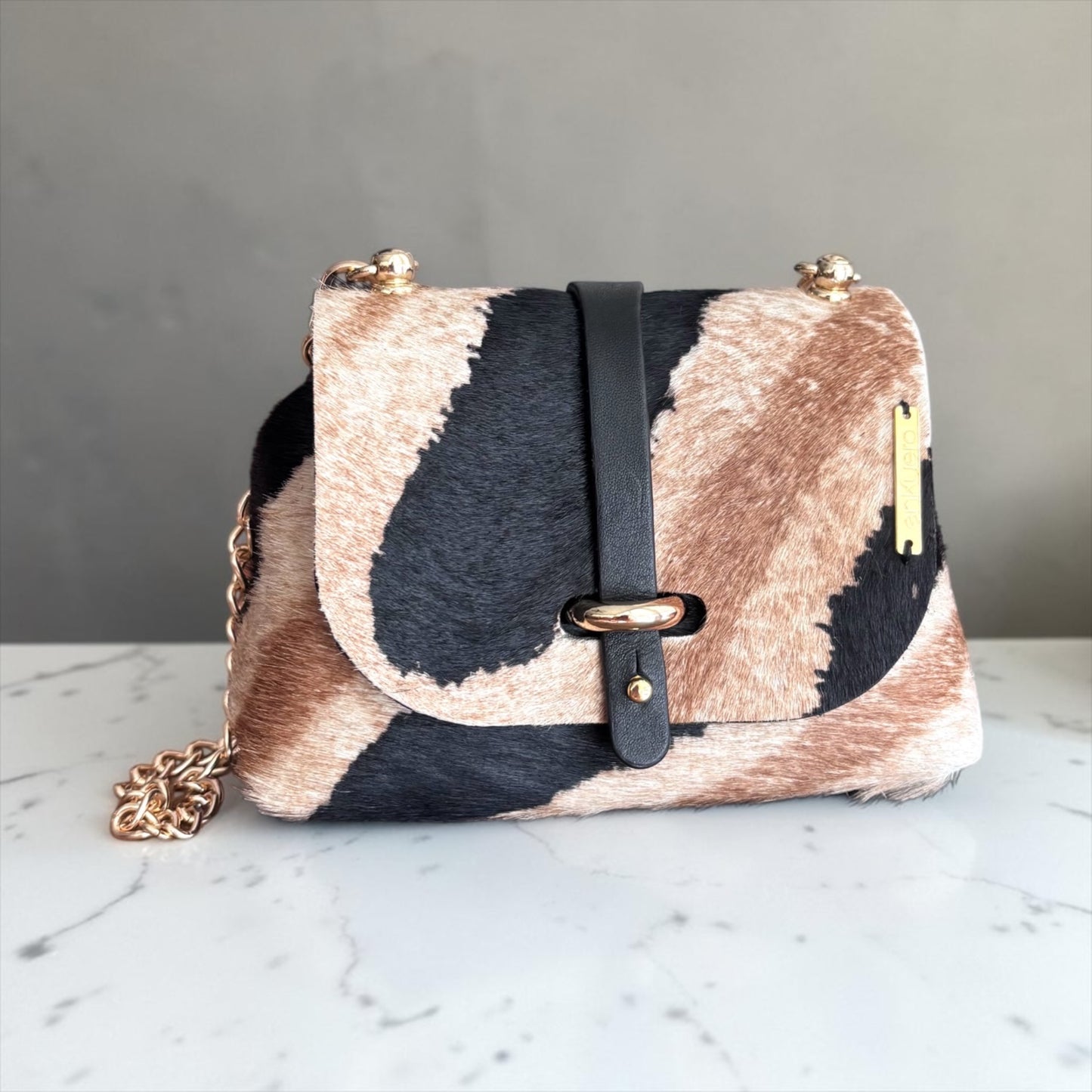 HAIR-ON MINI DAISY BAG