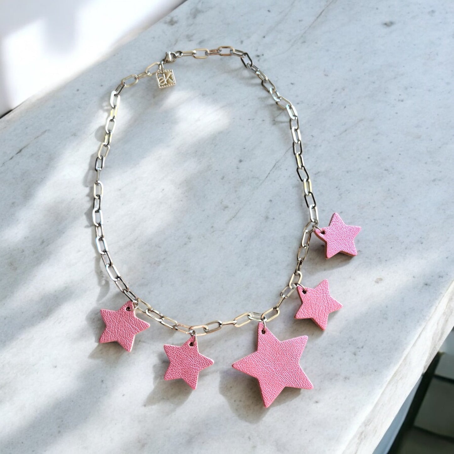 LEATHER STARS NECKLACE