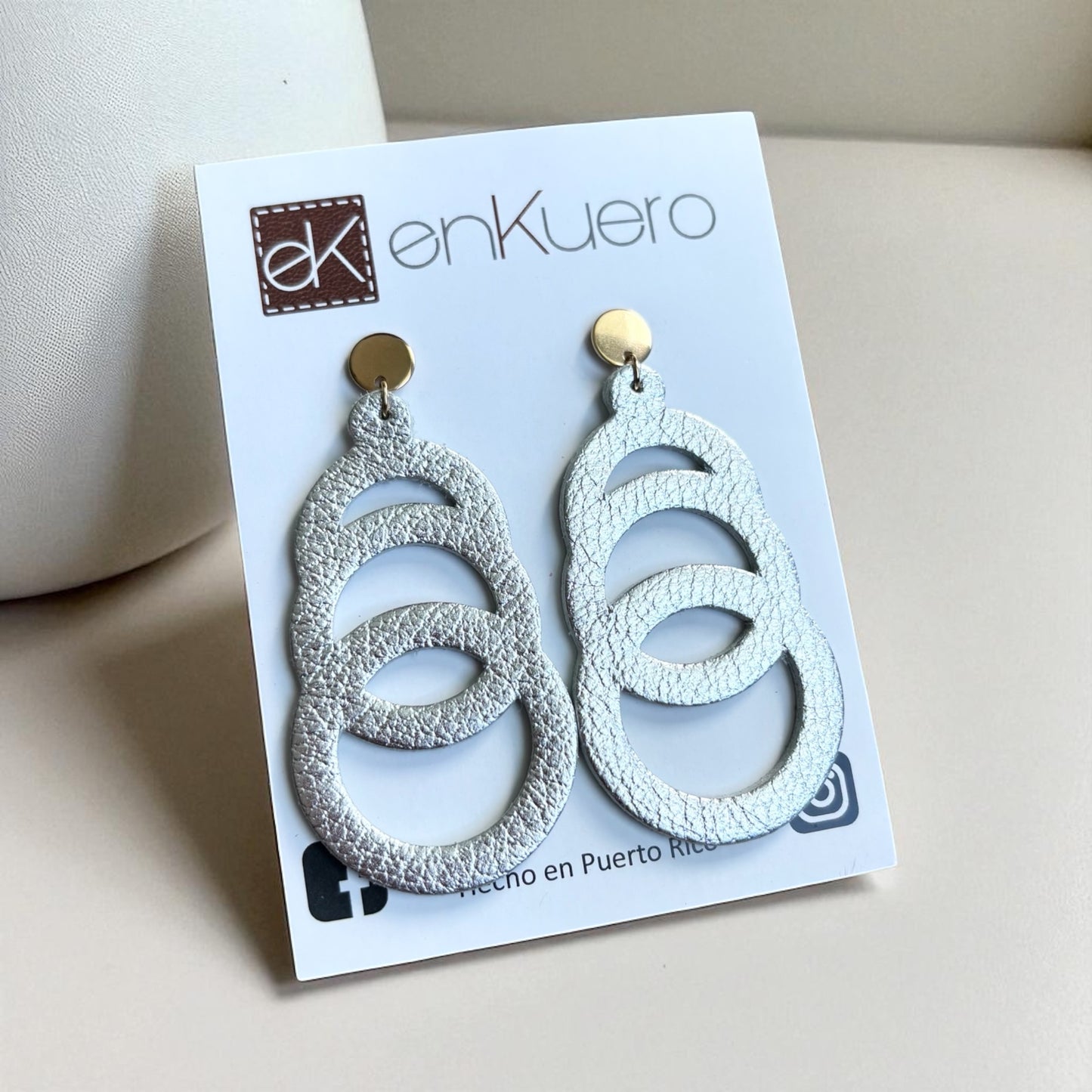 OVERLAPPING CIRCLES EARRINGS