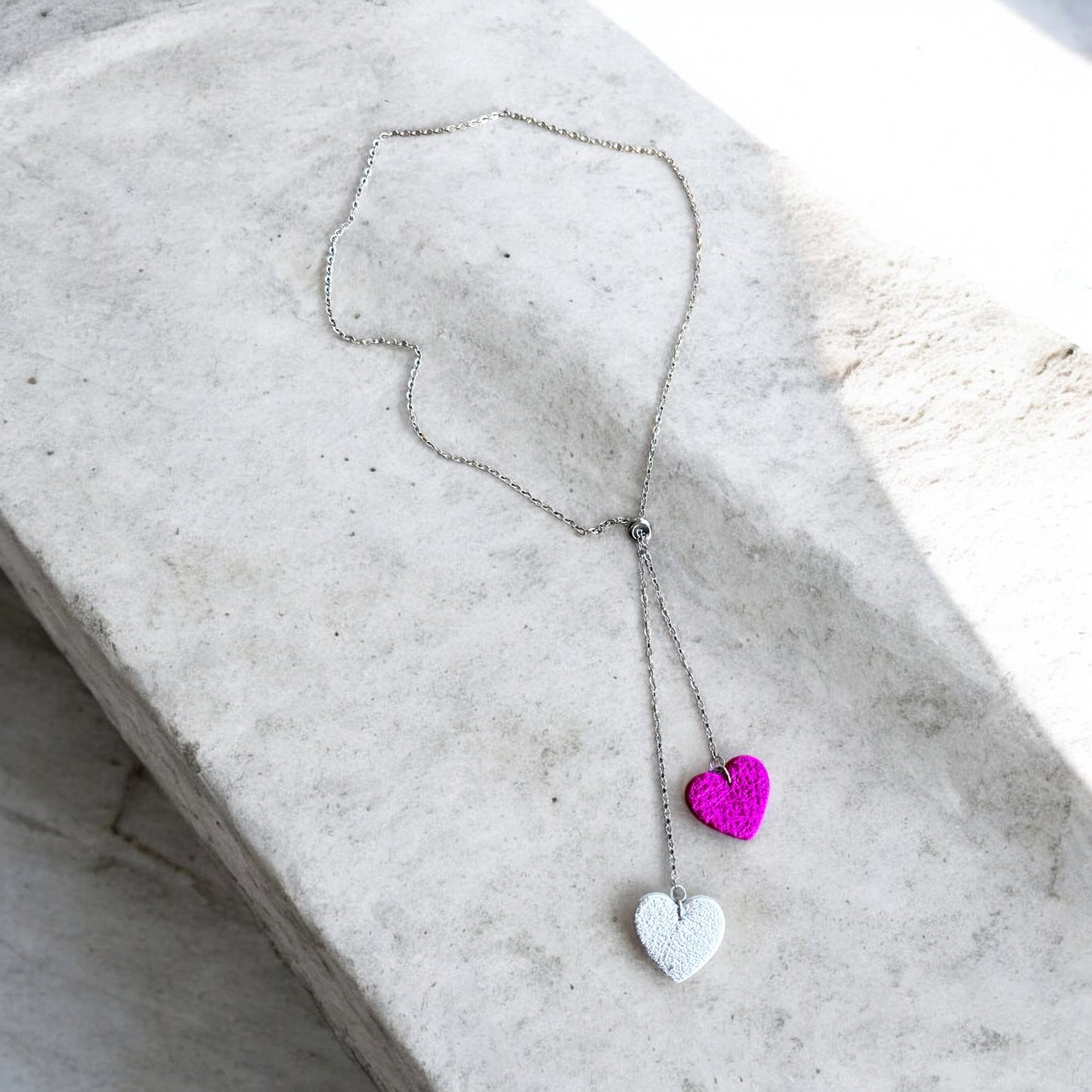 SLIDER HEARTS NECKLACE