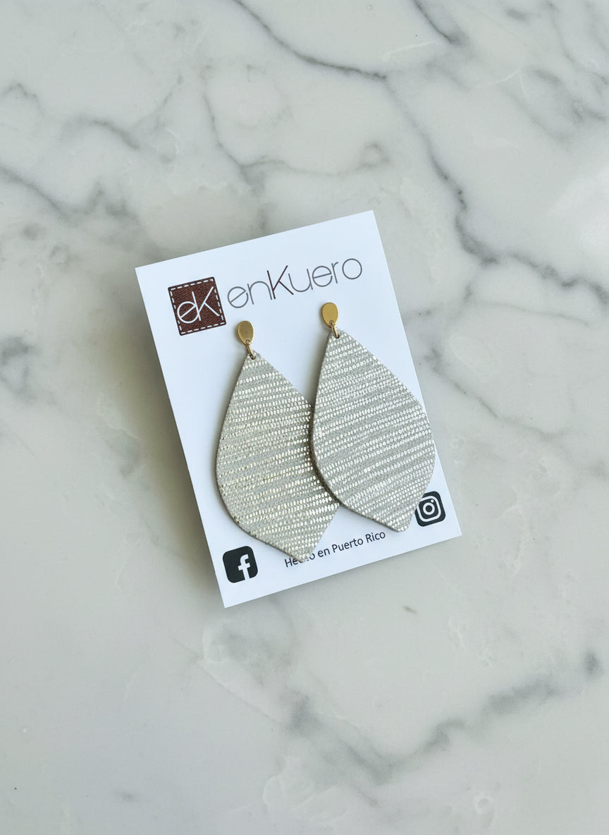 TEARDROP EARRINGS