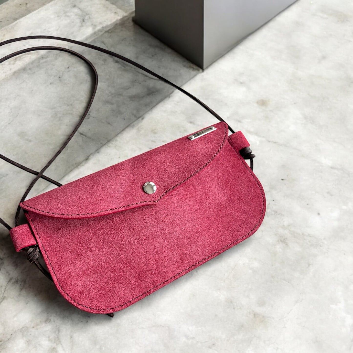 CIO LEATHER BAG