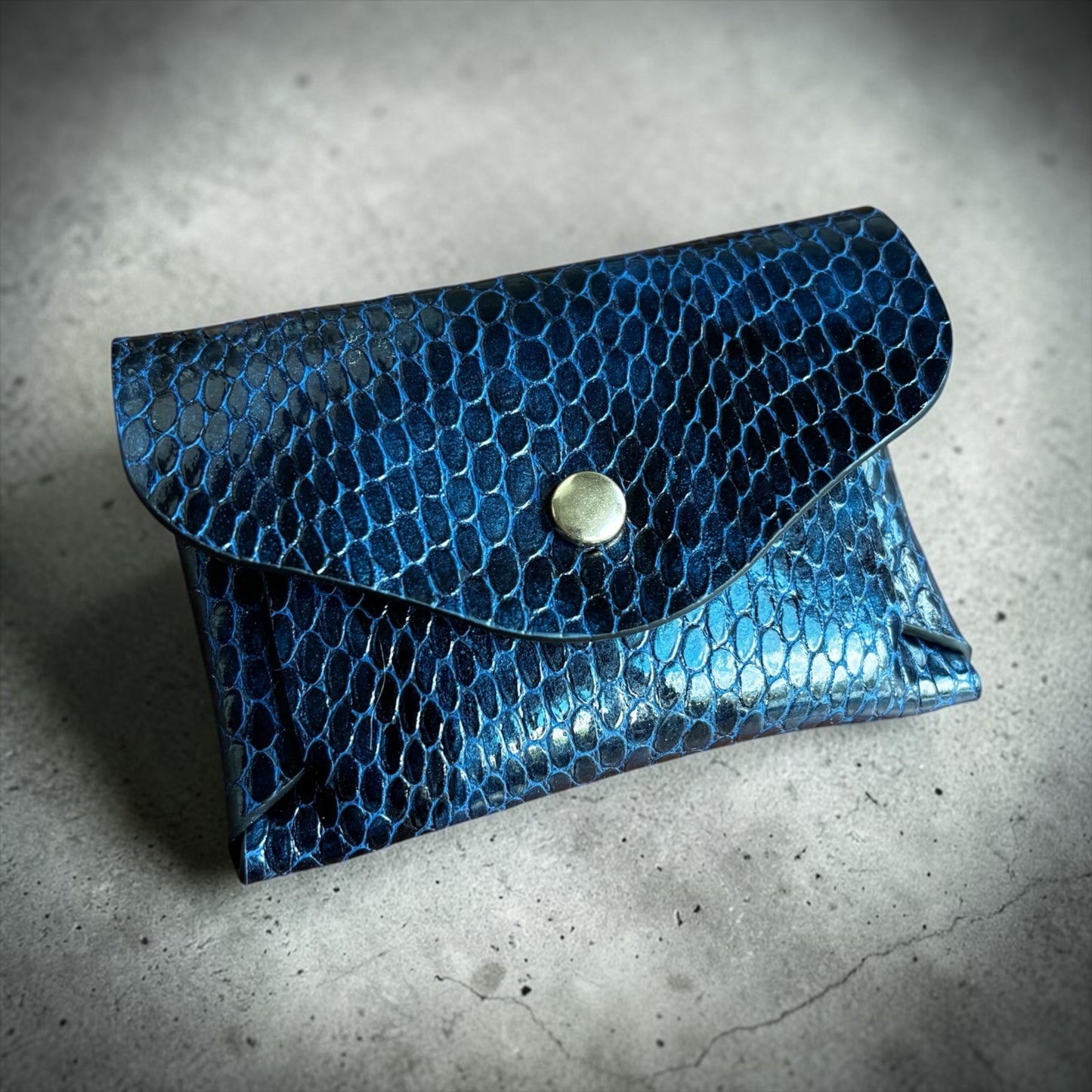 LEATHER CARD HOLDER