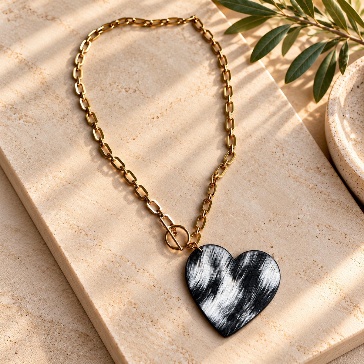 HAIR-ON HEART NECKLACE