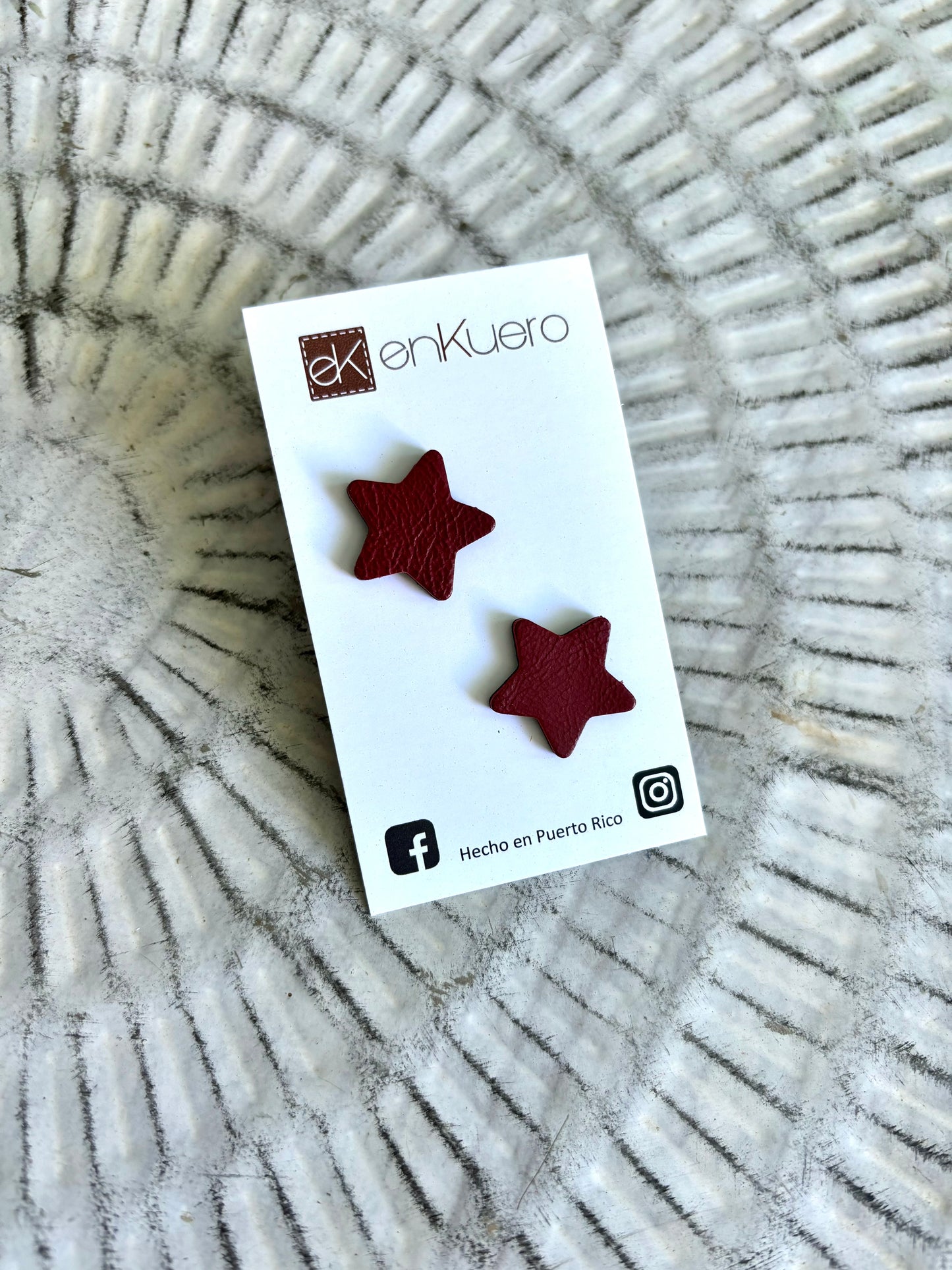 STAR STUD EARRINGS