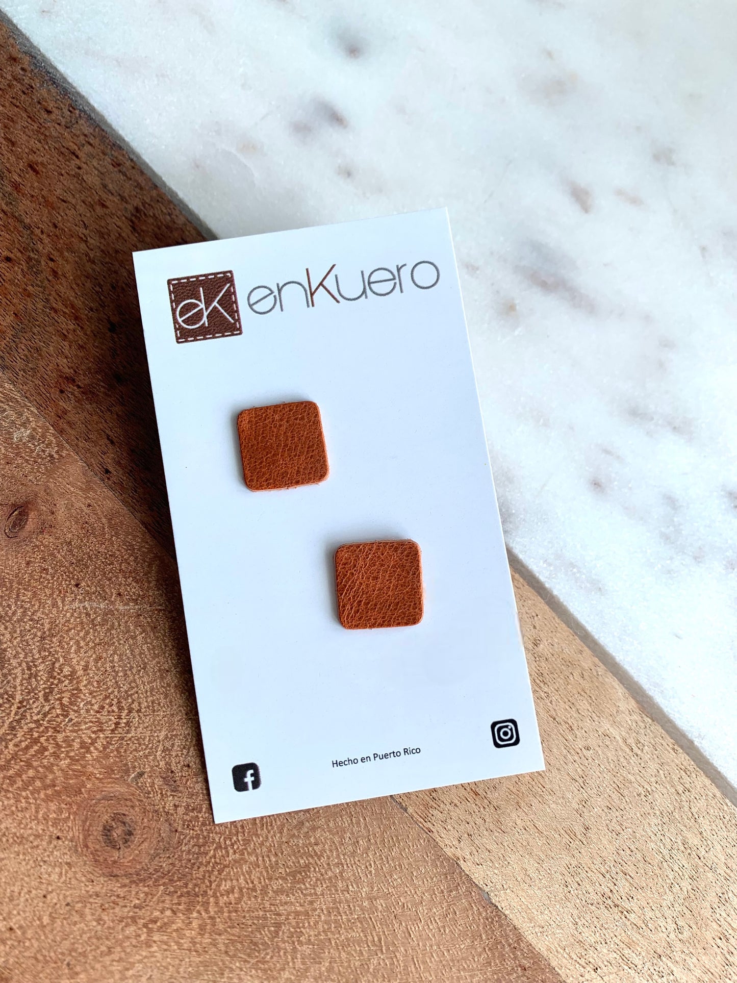 SQUARE STUD EARRINGS