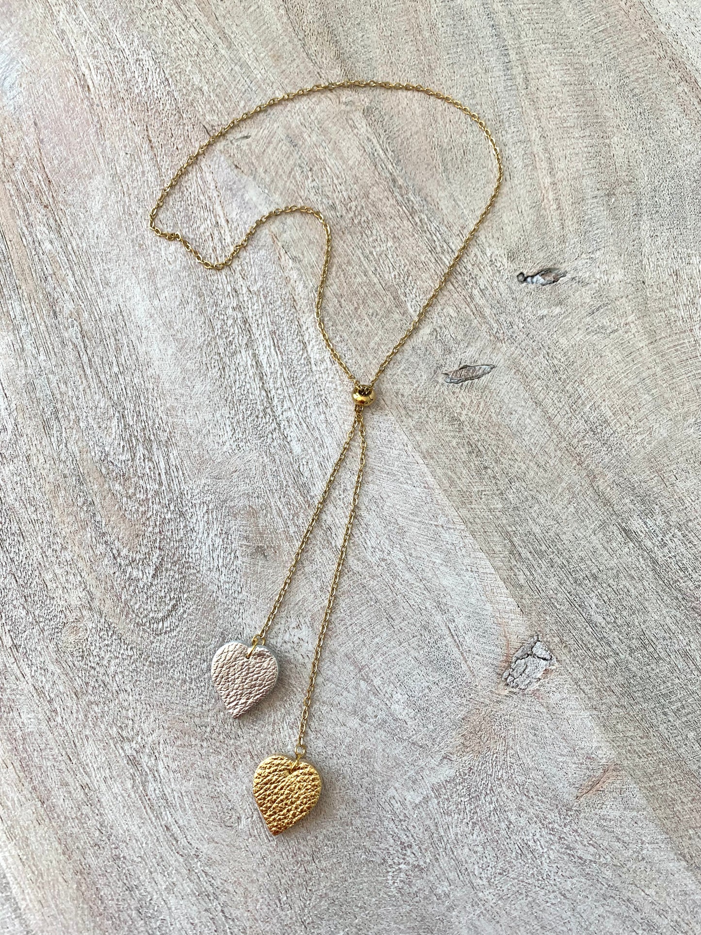 LEATHER HEARTS NECKLACE