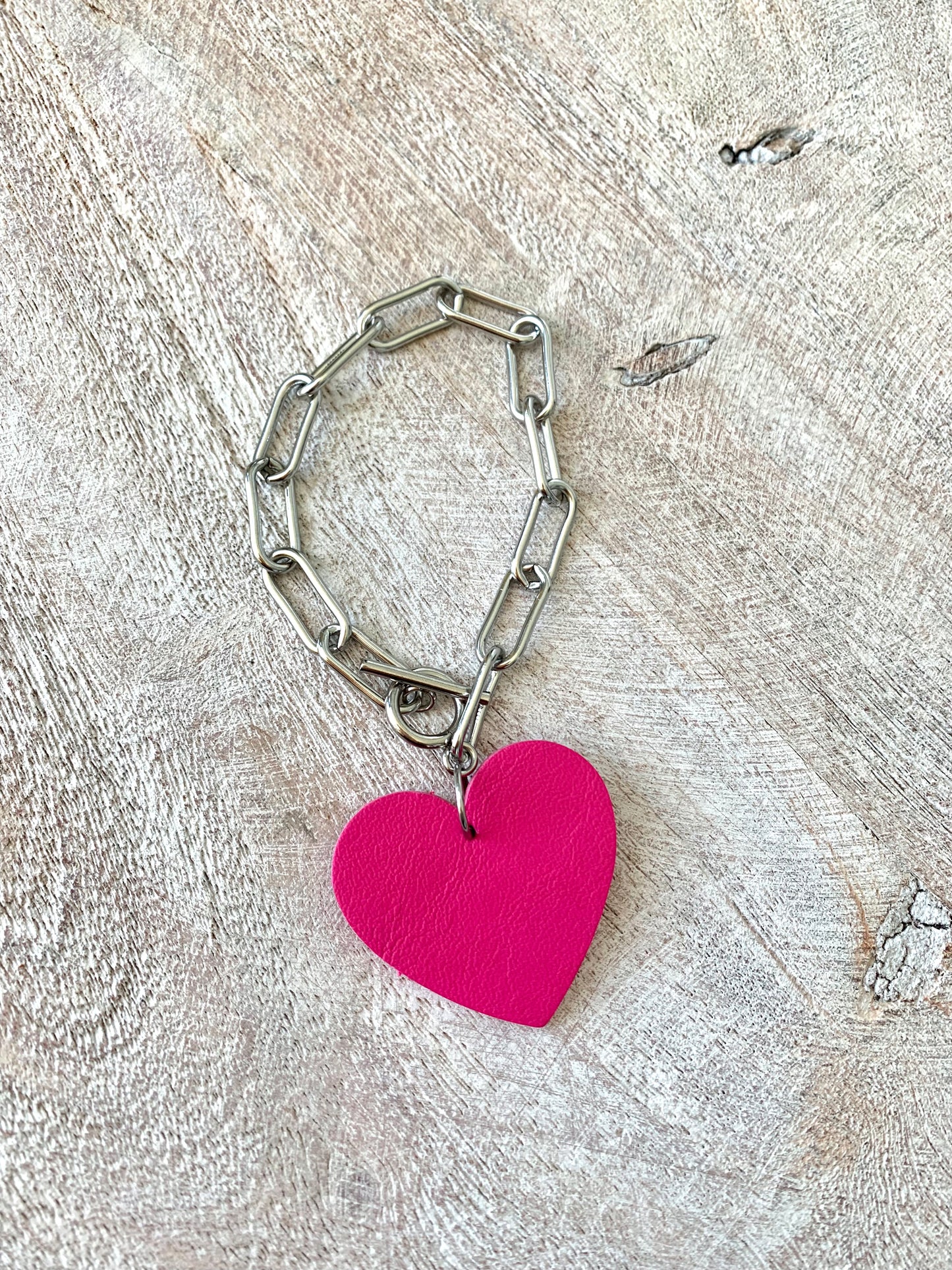 LEATHER HEART BRACELET