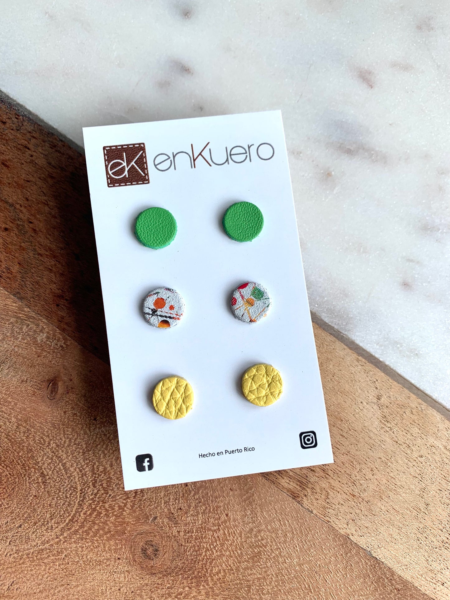 STUD EARRINGS