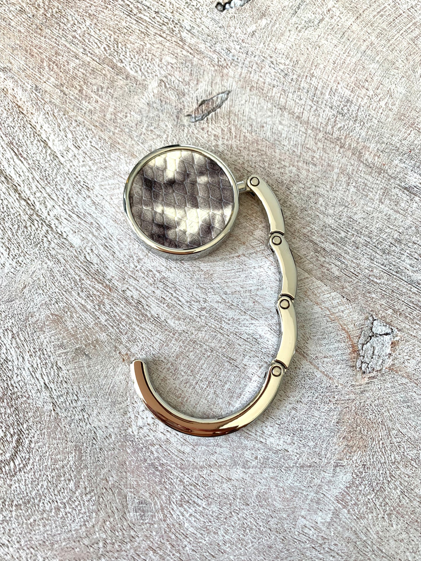 PURSE HANGER