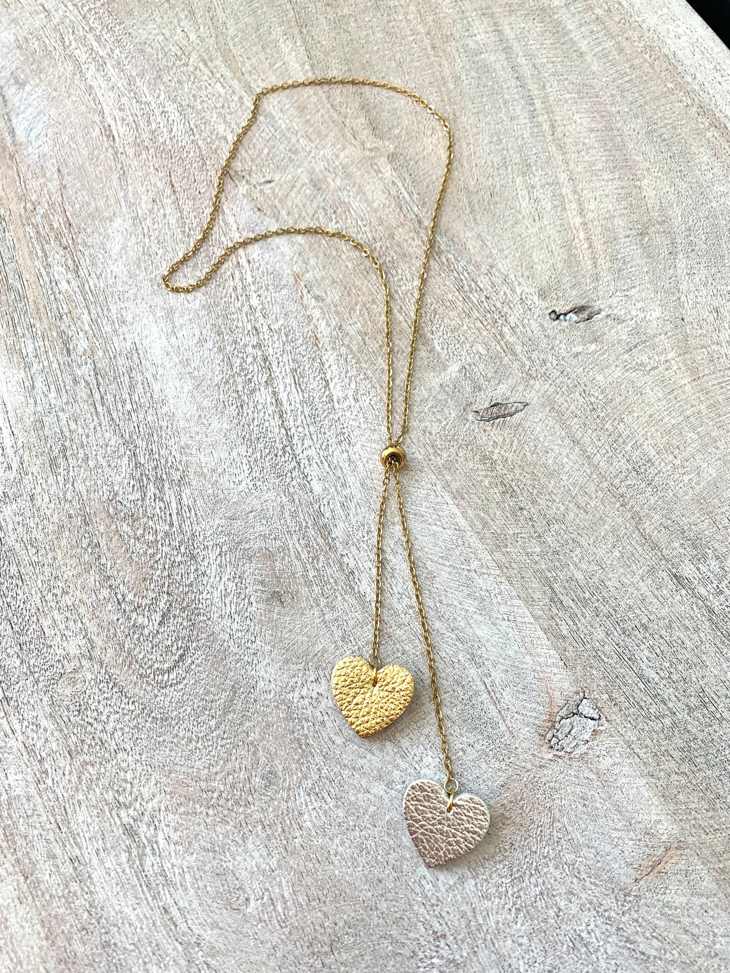 LEATHER HEARTS NECKLACE