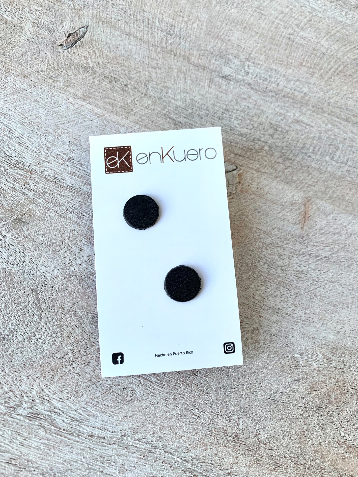 ROUND STUD EARRINGS