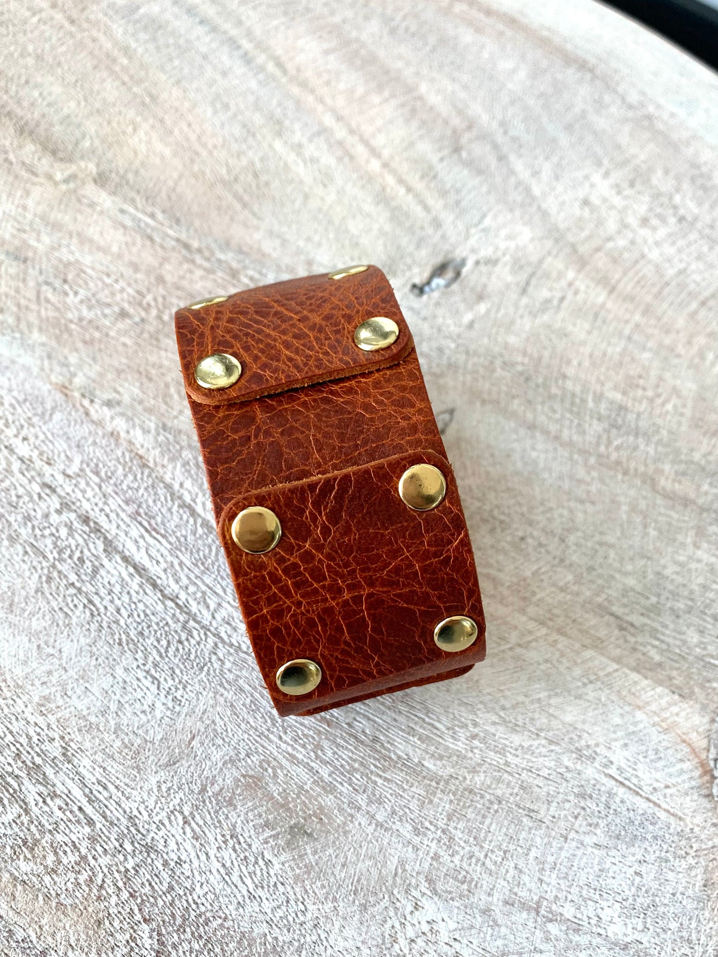 CUFF BRACELET