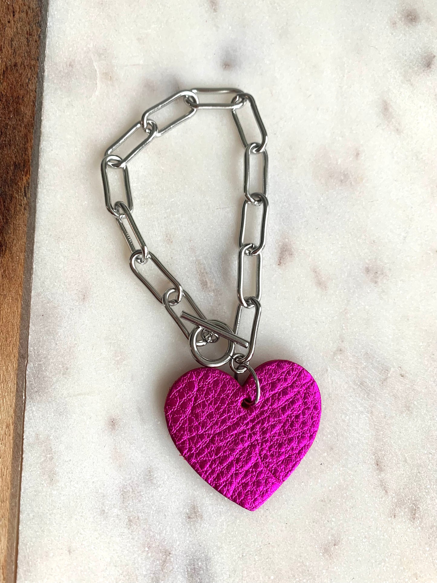 LEATHER HEART BRACELET