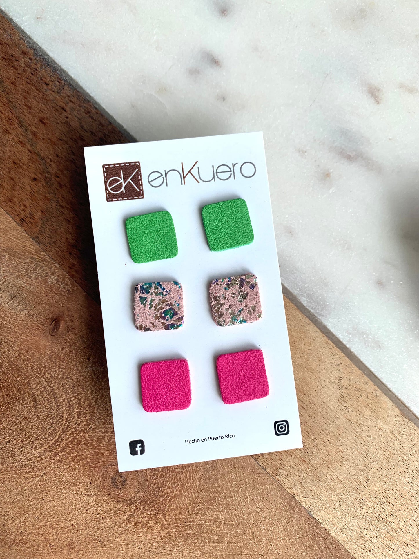 SQUARE STUD EARRINGS
