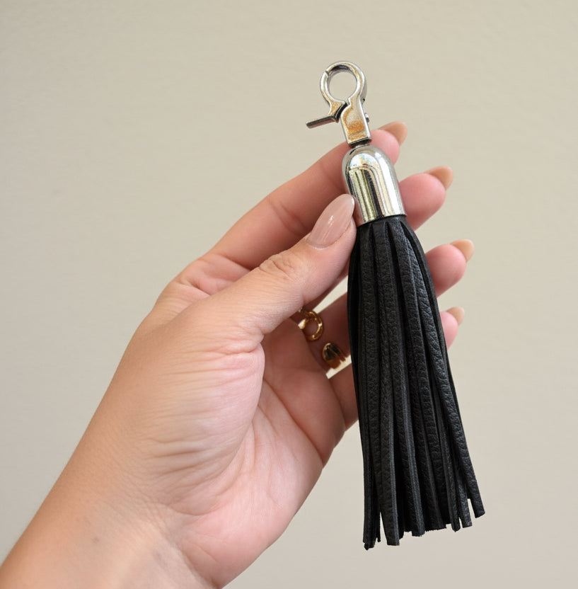 BLACK LEATHER TASSEL