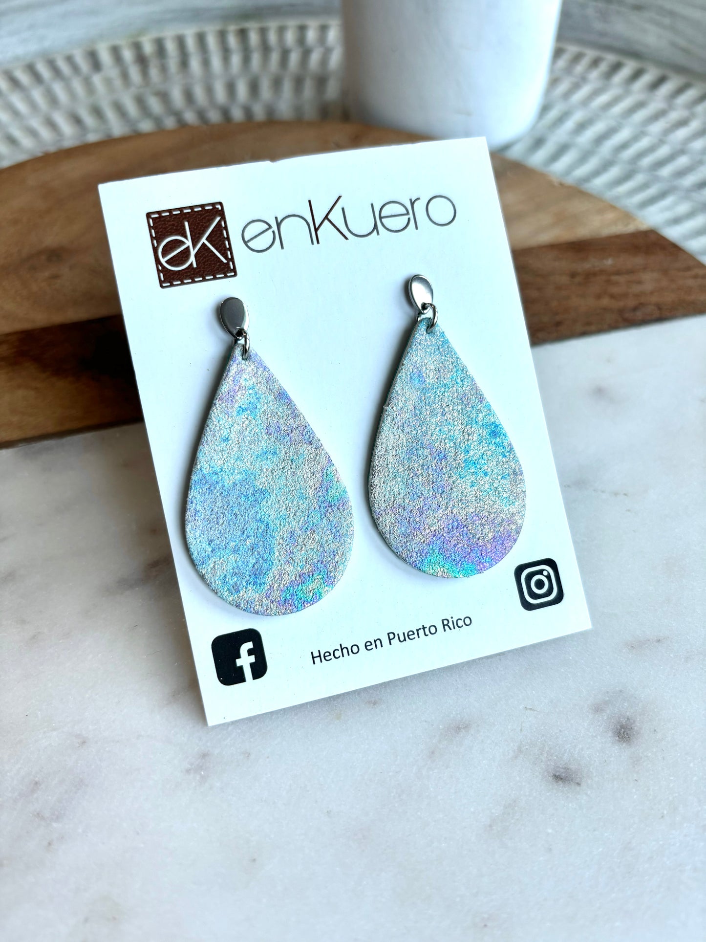 TEARDROP EARRINGS