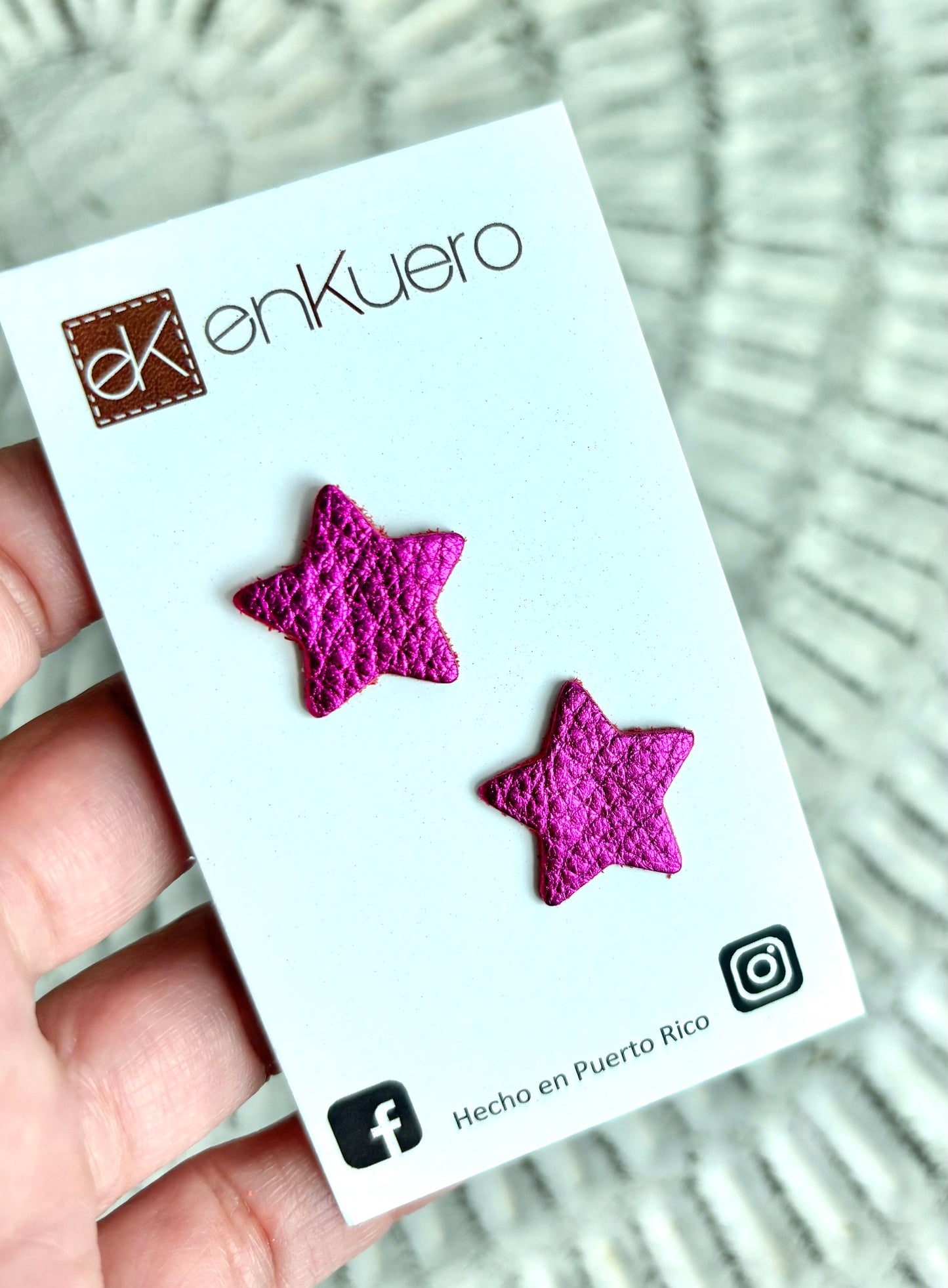 STAR STUD EARRINGS