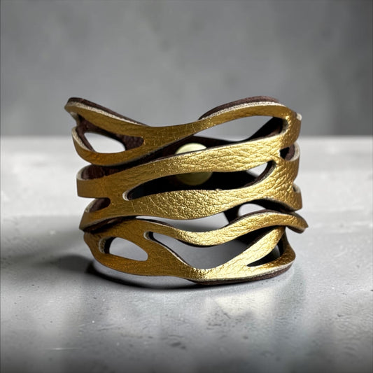 WAVE CUFF BRACELET