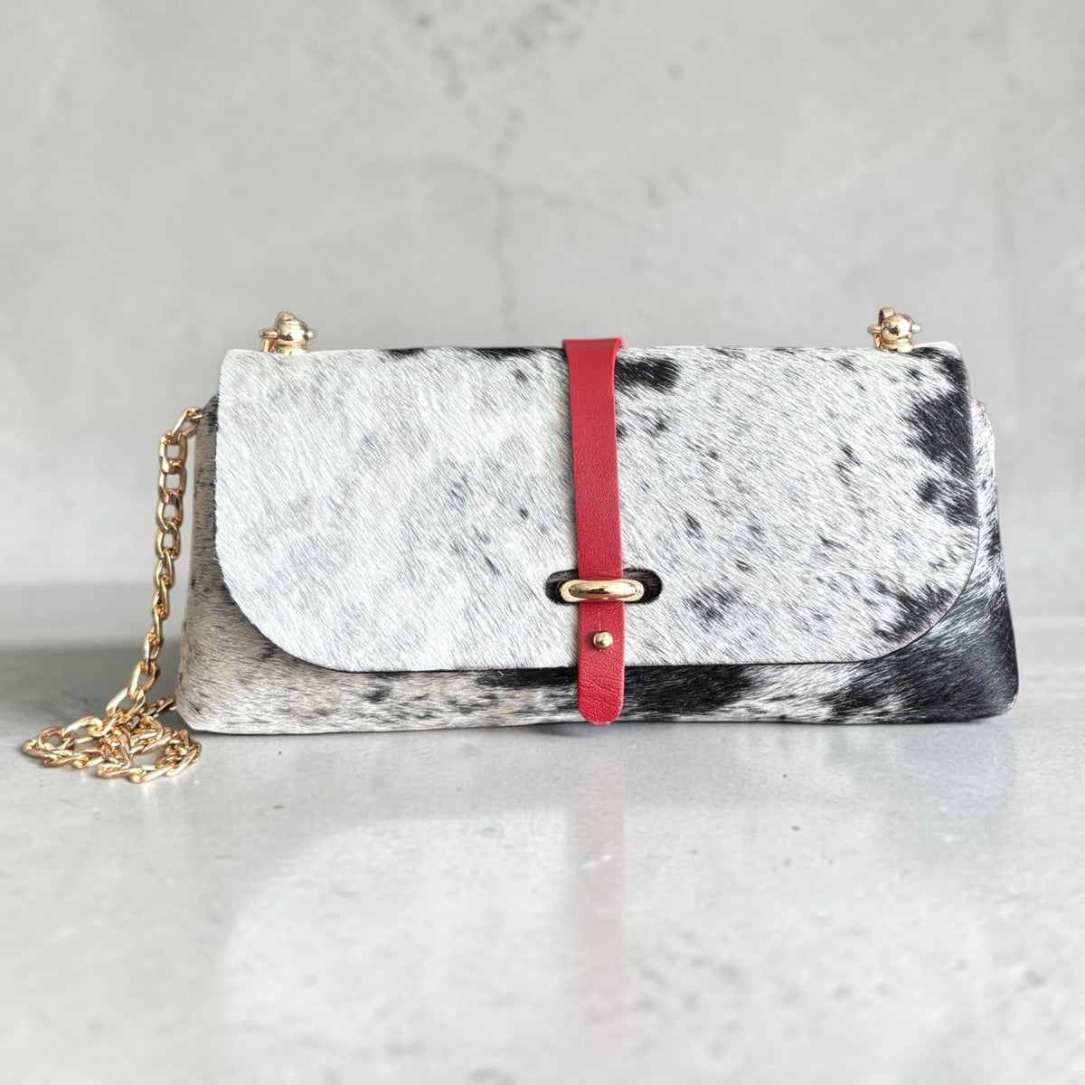HAIR-ON DAISY BAG
