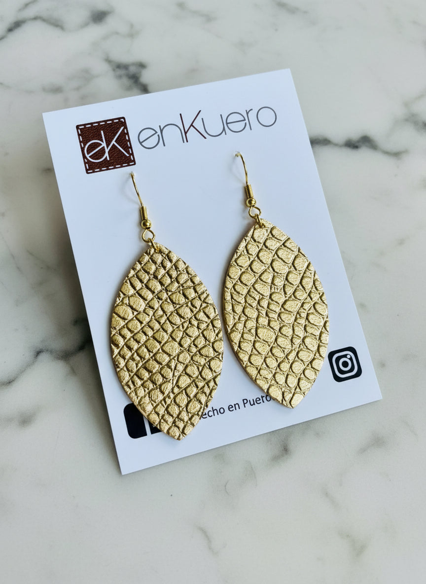 LEAF LEATHER EARRINGS