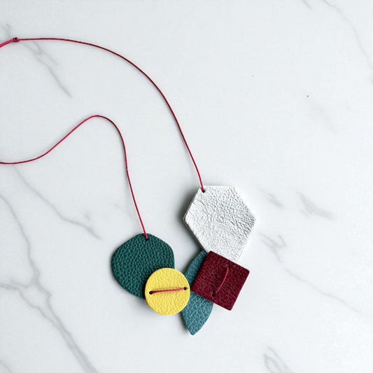LEATHER GEO NECKLACE