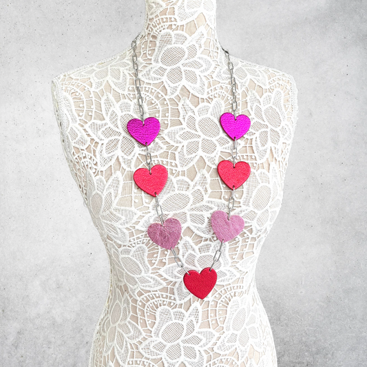 LEATHER HEARTS NECKLACE