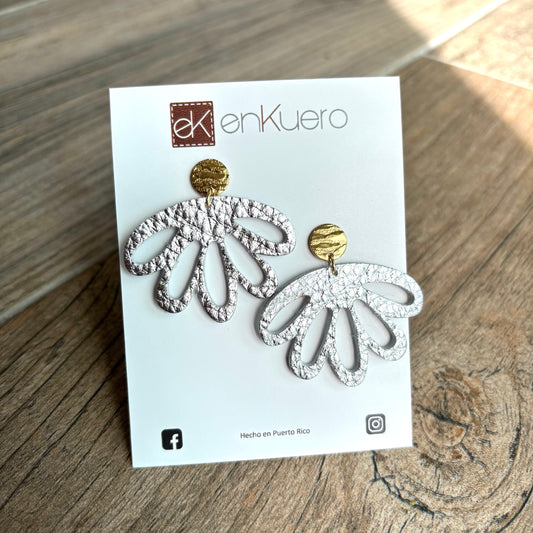 FLOWER EARRINGS