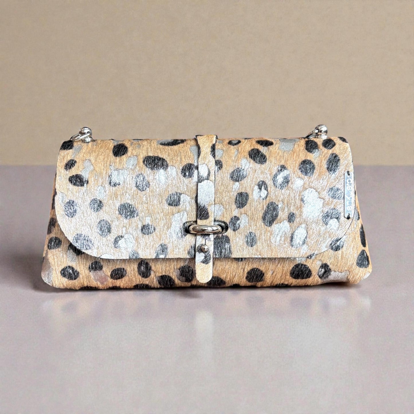 HAIR-ON DAISY BAG