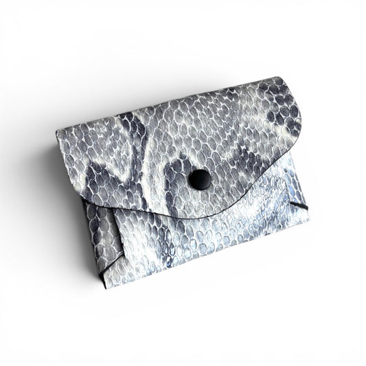 LEATHER CARD HOLDER