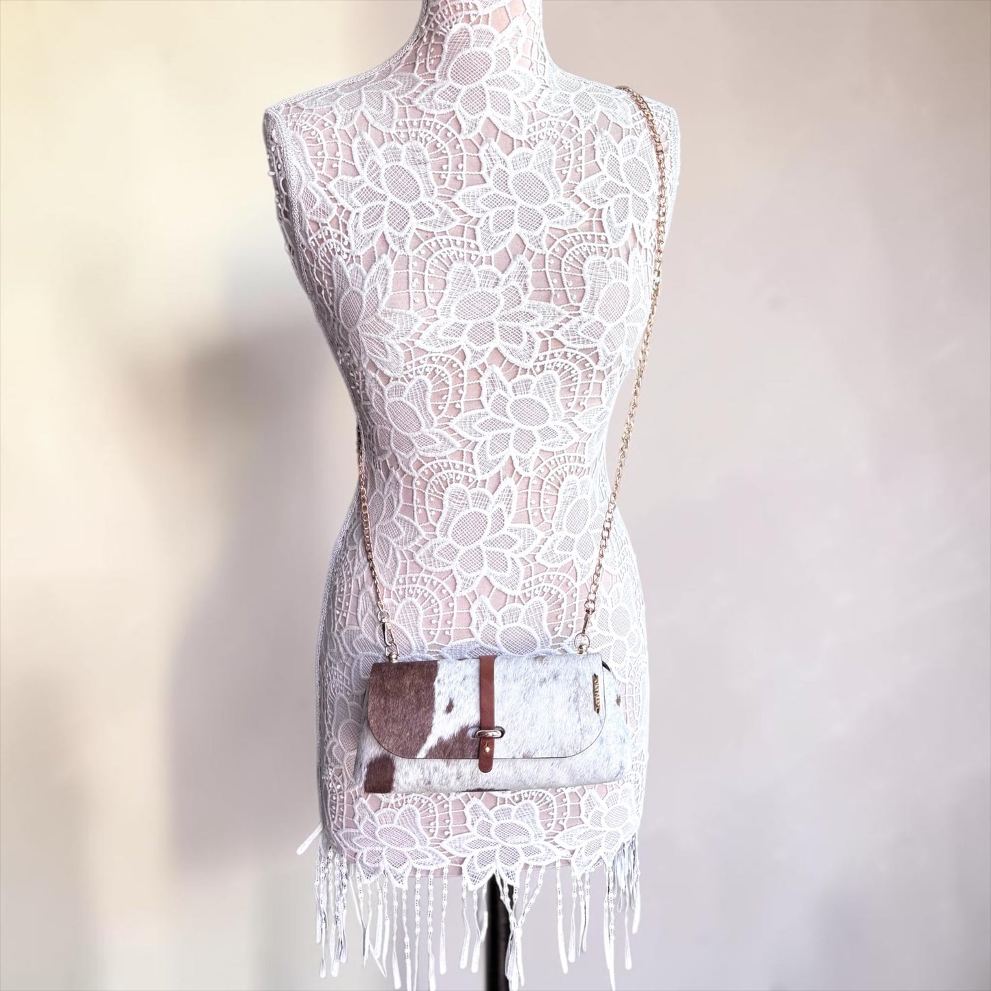 HAIR-ON DAISY BAG