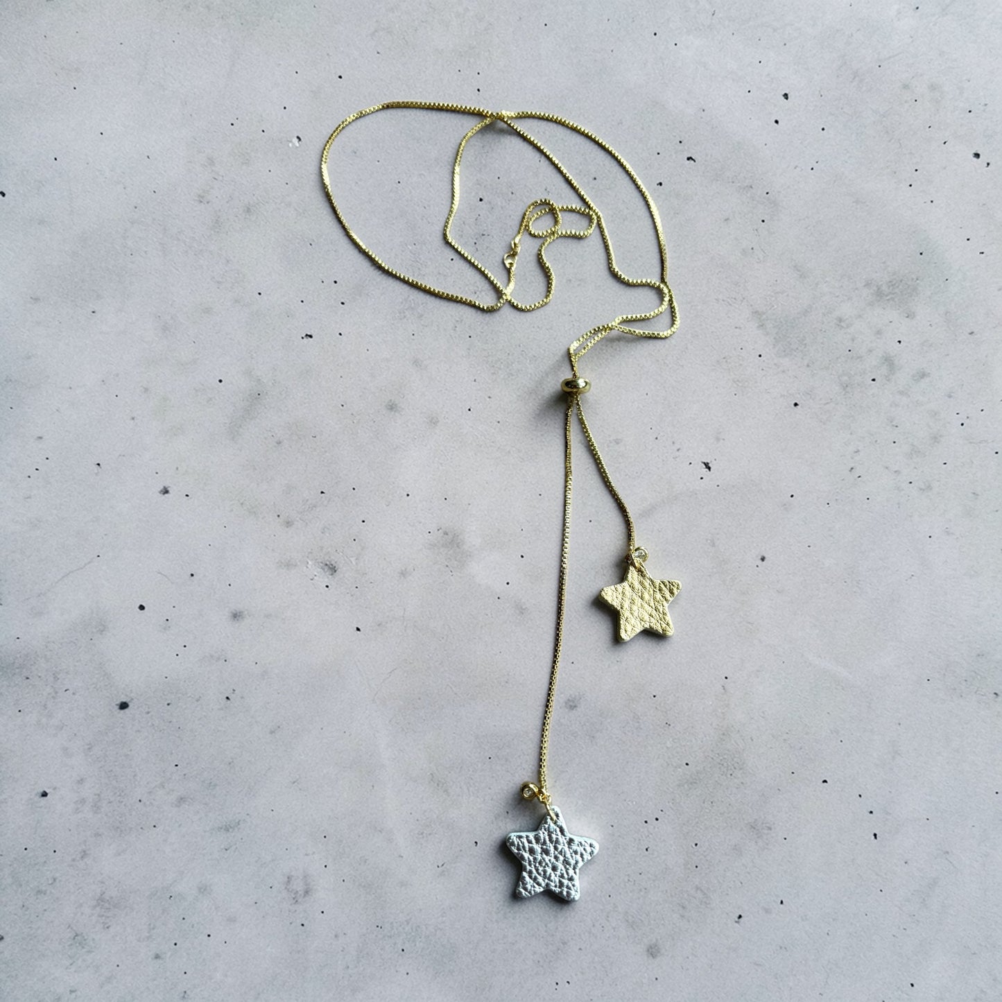 SLIDER LEATHER STARS NECKLACE