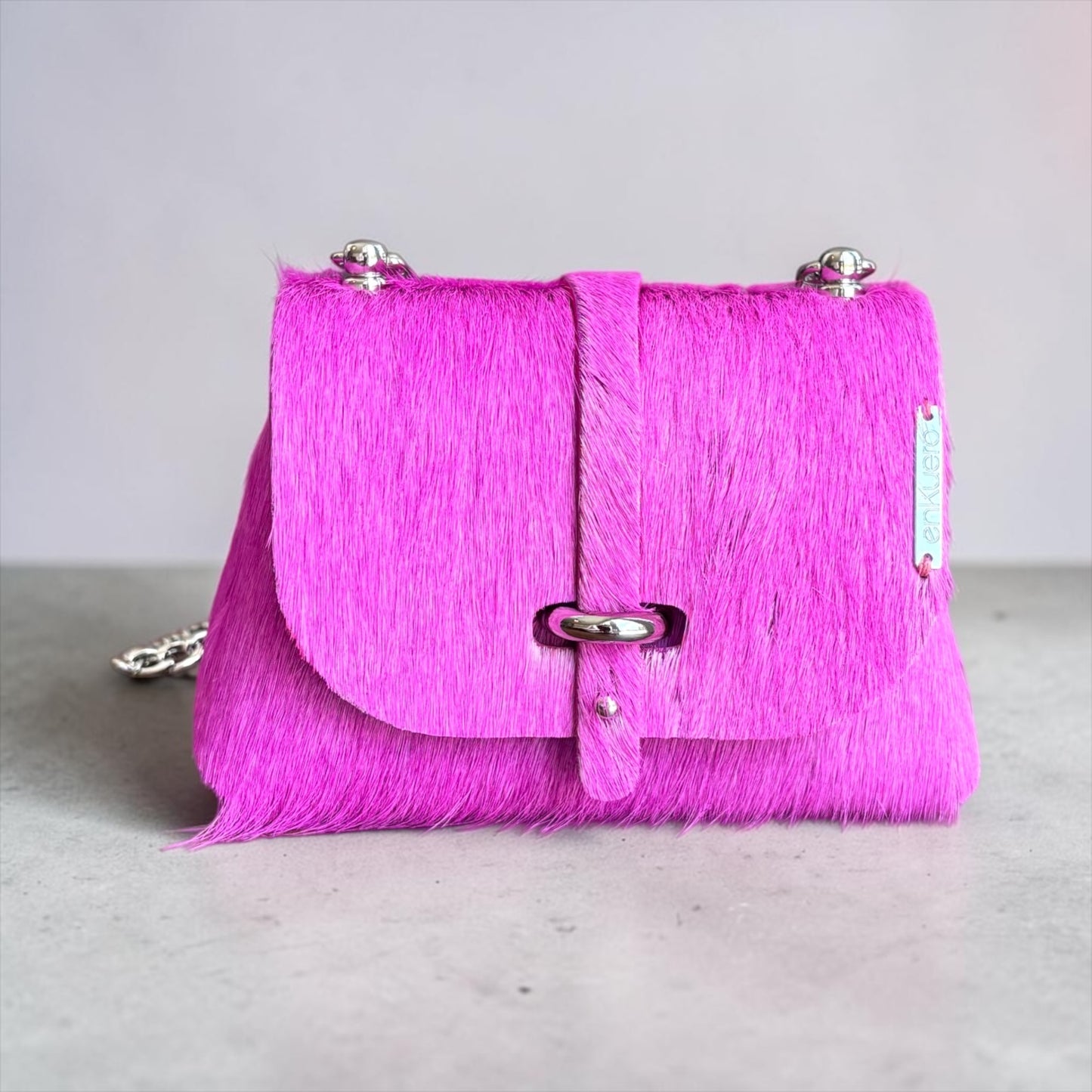 HAIR-ON MINI DAISY BAG