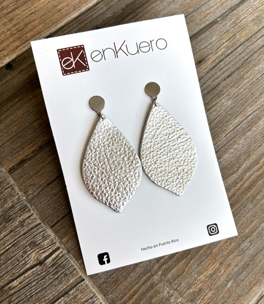 PETAL EARRINGS