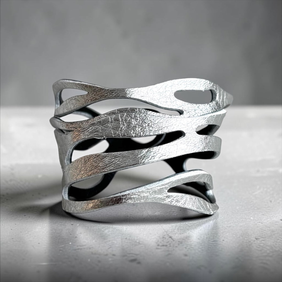 WAVE CUFF BRACELET