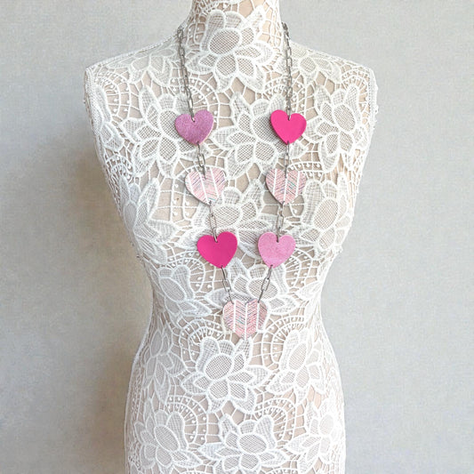 LEATHER HEARTS NECKLACE