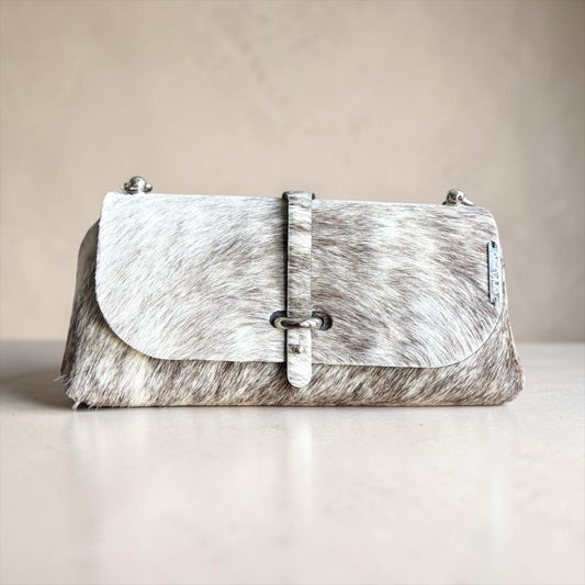 HAIR-ON DAISY BAG