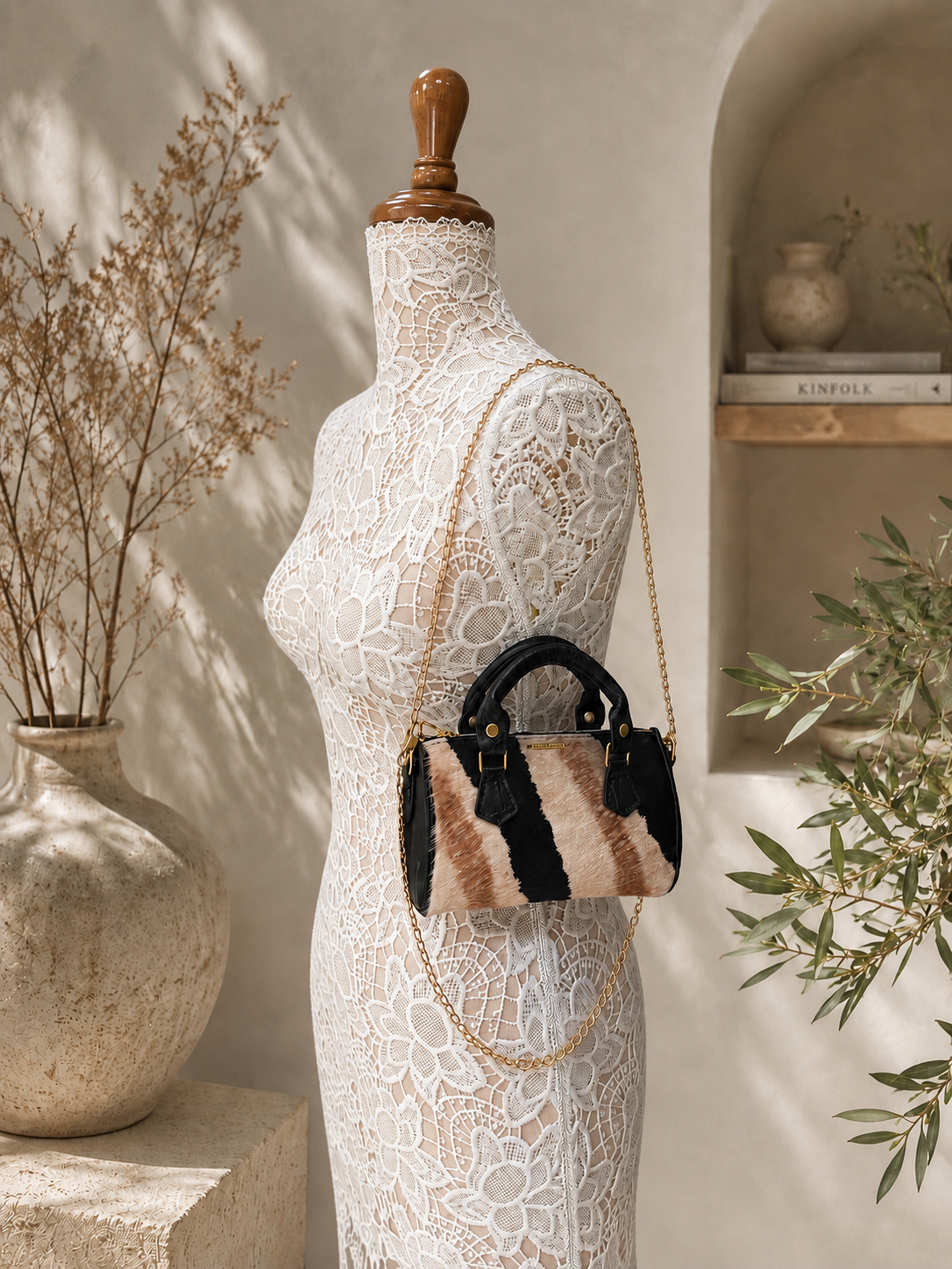 MIA BAG