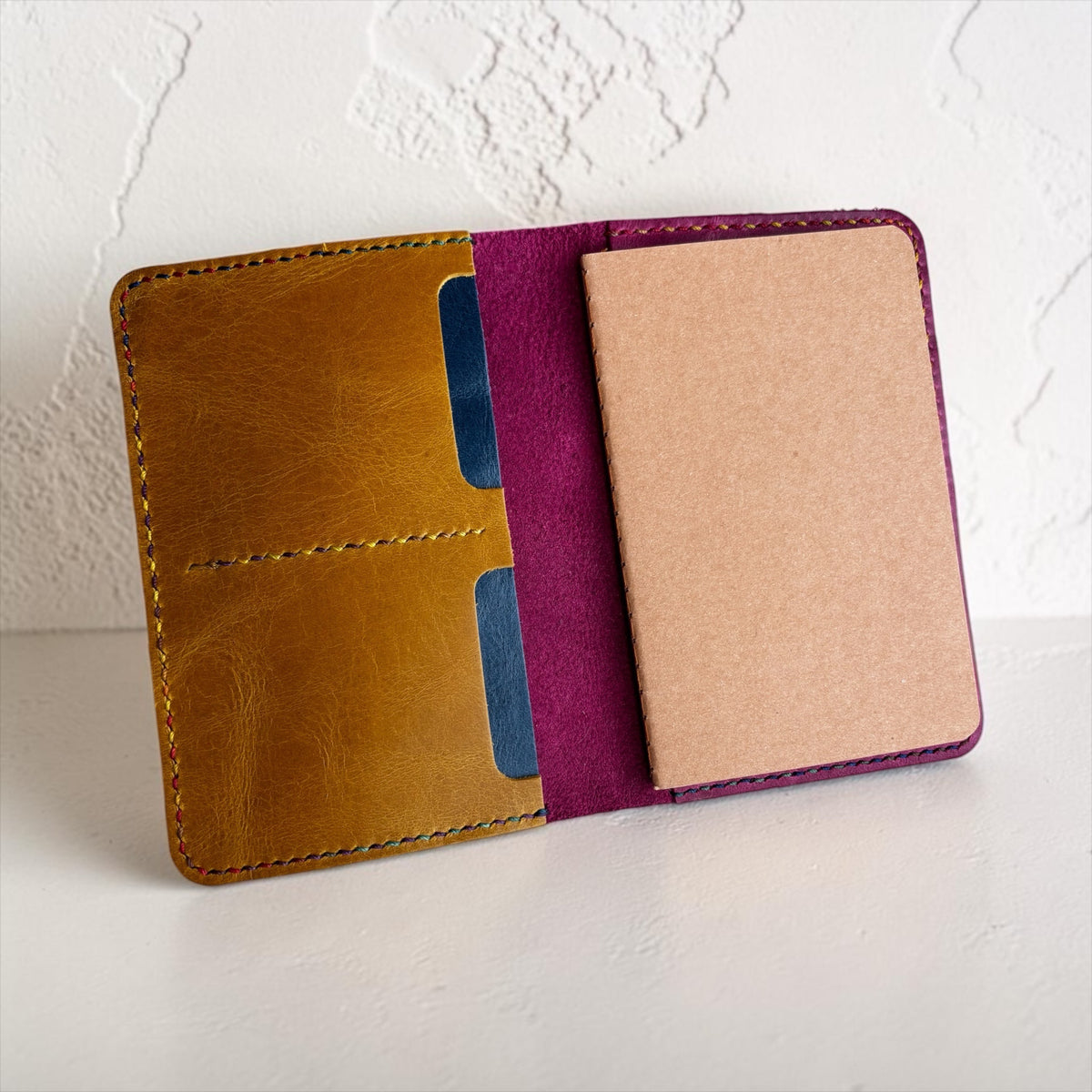 PASSPORT / CARD HOLDER