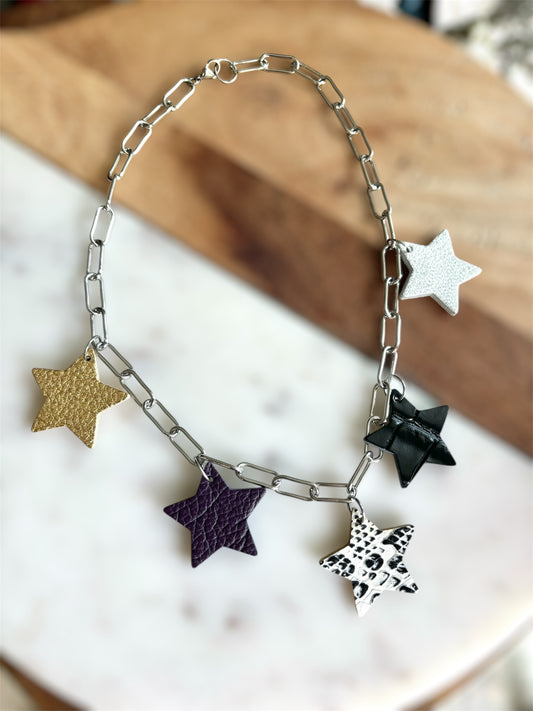 LEATHER STARS NECKLACE